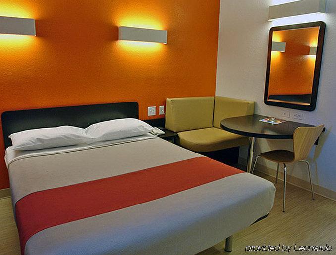 Motel 6 Boston South - בריינטרי מראה חיצוני תמונה