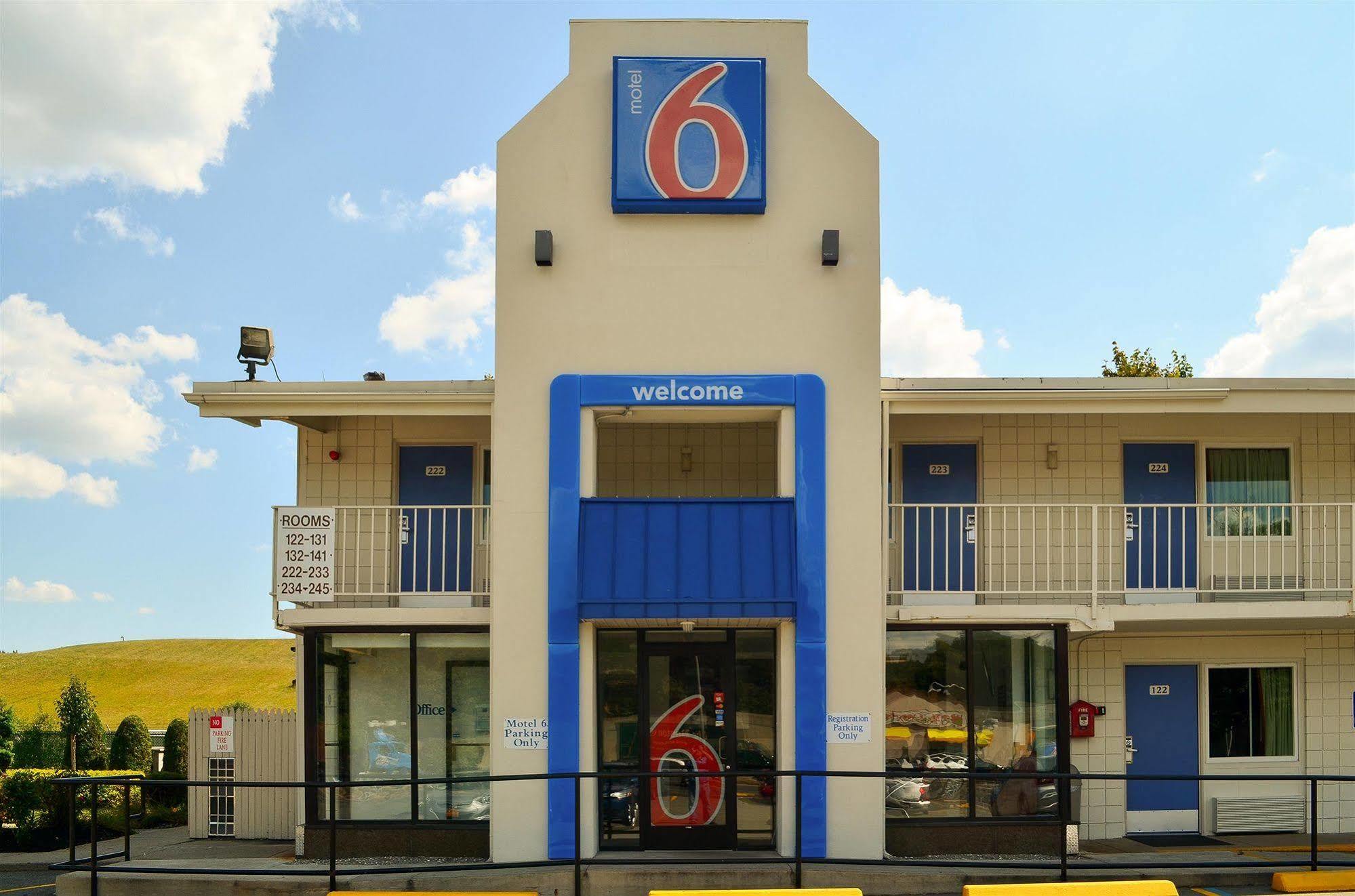 Motel 6 Boston South - בריינטרי מראה חיצוני תמונה