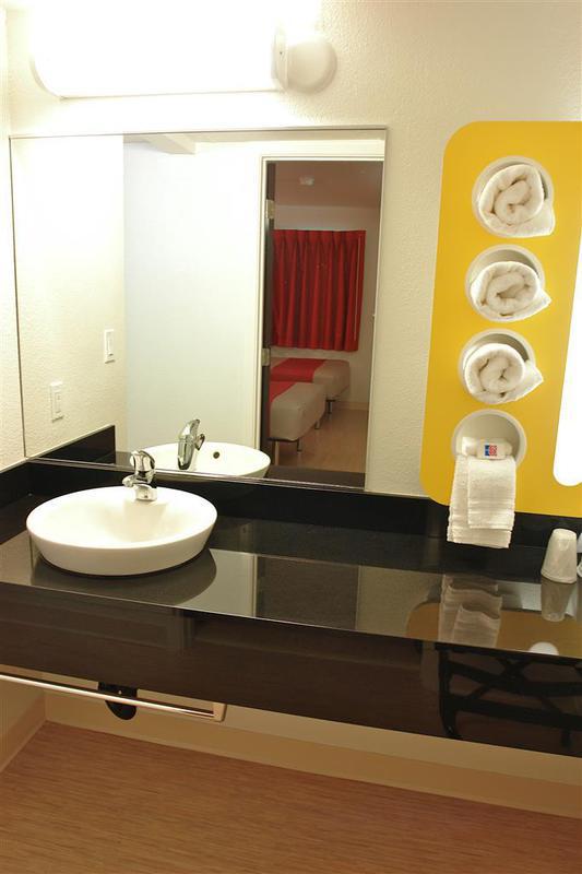 Motel 6 Boston South - בריינטרי חדר תמונה