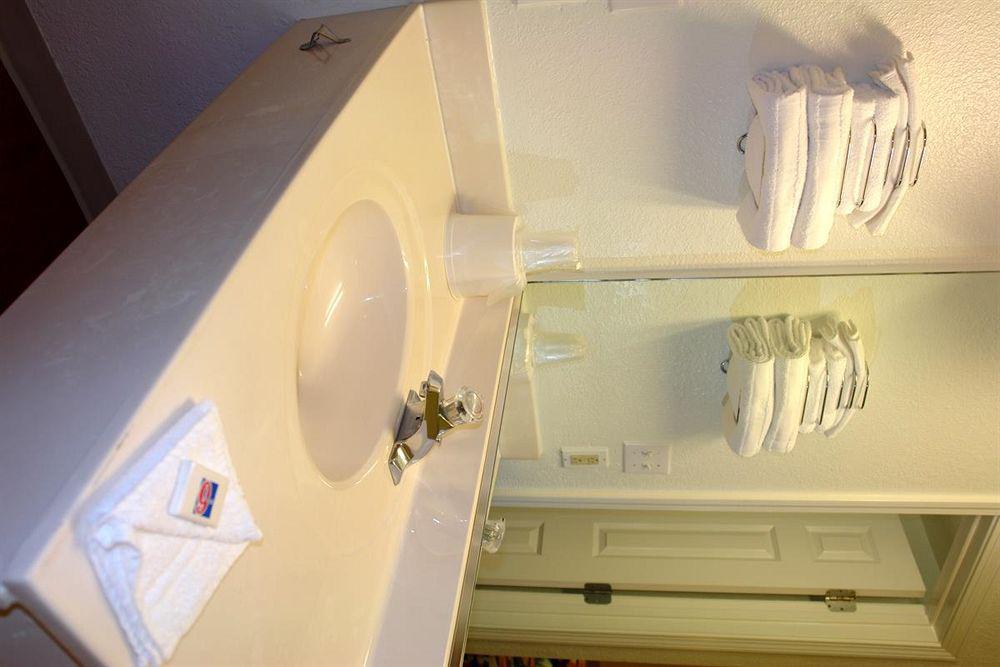 Motel 6 Boston South - בריינטרי מראה חיצוני תמונה