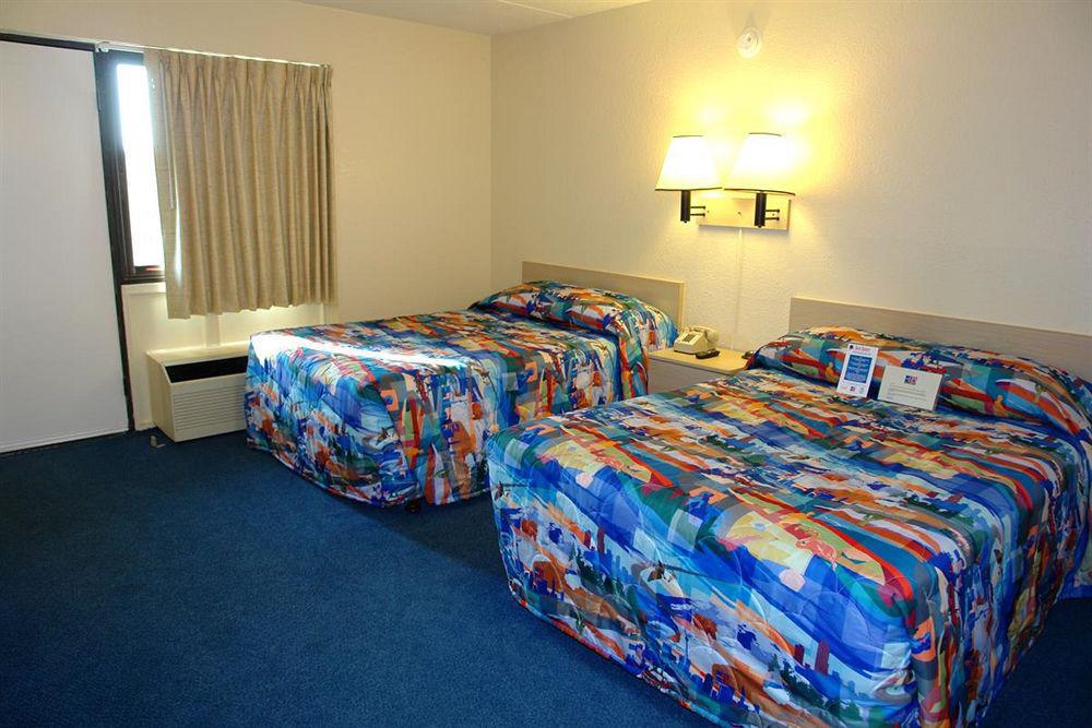 Motel 6 Boston South - בריינטרי מראה חיצוני תמונה